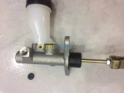 POMPE EMBRAYAGE SUPERIEUR IMM 