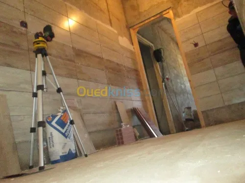 pose la tuile et faience