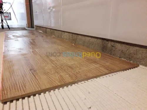 pose la tuile et faience