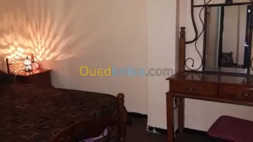 Location Appartement F3 Bejaia Souk el thenine