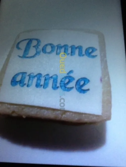 gateau moderne personnalisé