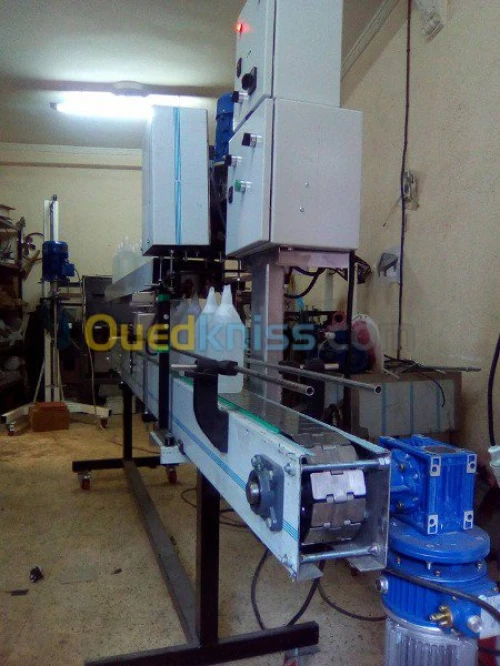 SOUDEUSE BOUTEILLES et SACHETS MANUEL-SEMIAUTO-AUTOMATIQUE FABRICATION  آلات اللحام قارورات وأكياس