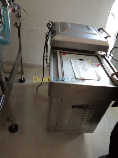 SOUDEUSE BOUTEILLES et SACHETS MANUEL-SEMIAUTO-AUTOMATIQUE FABRICATION  آلات اللحام قارورات وأكياس