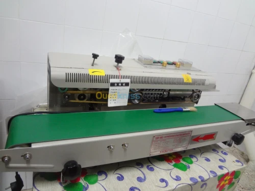 SOUDEUSE BOUTEILLES et SACHETS MANUEL-SEMIAUTO-AUTOMATIQUE FABRICATION  آلات اللحام قارورات وأكياس