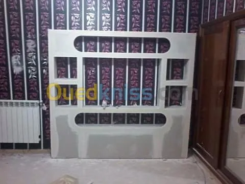 Placo plâtre plafond revêtement mural