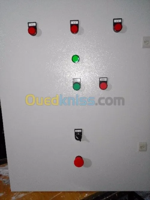 installation des armoires électriques