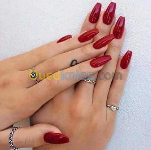  ONGLERIE ET KERATINE