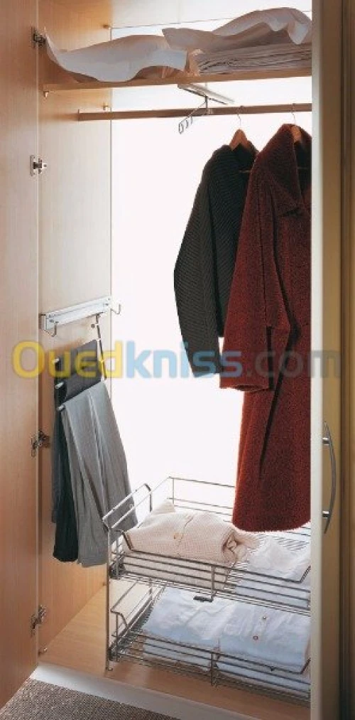 Dressing & Dressing-room
