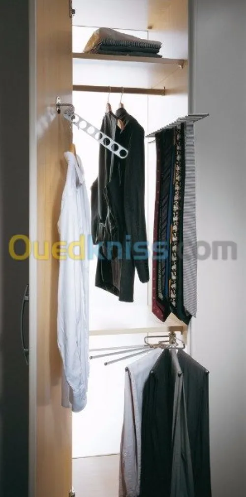 Dressing & Dressing-room