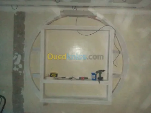 MONTAGE  PLAFOND EN BA 13