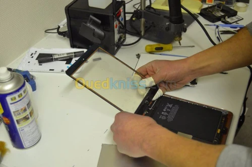 صيانة عتاد الإعلام الالي 