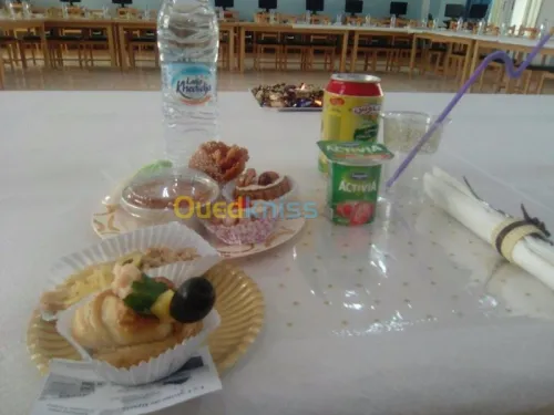 GÂTEAUX SALES/ SUCRES 