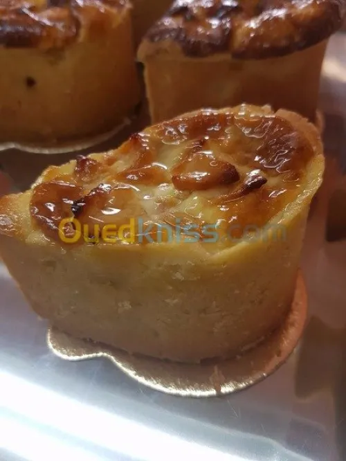 GÂTEAUX SALES/ SUCRES 