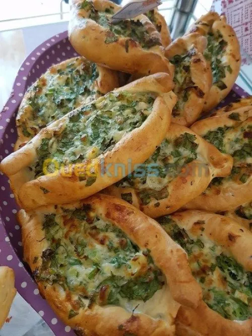 GÂTEAUX SALES/ SUCRES 