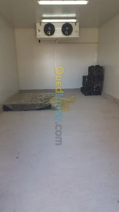 Location 2 chambre froide 