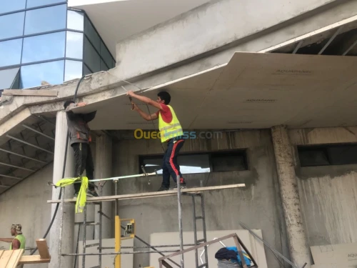 aménagement intérieur et extérieur en toutes modèle des plaques Aquapanel ex..