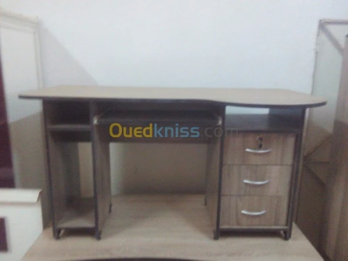FABRICATION MOBILIER DE BUREAU 