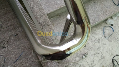 le roumb d escaliers en inox