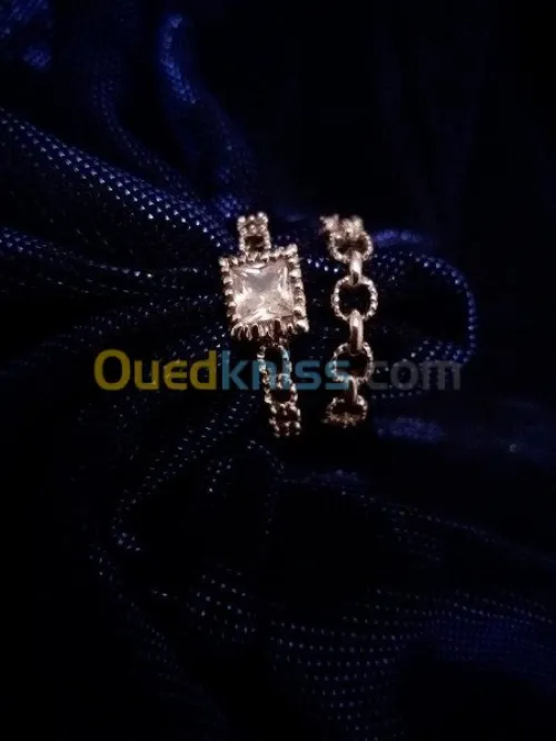Habilleuse pour mariée avec Bijoux