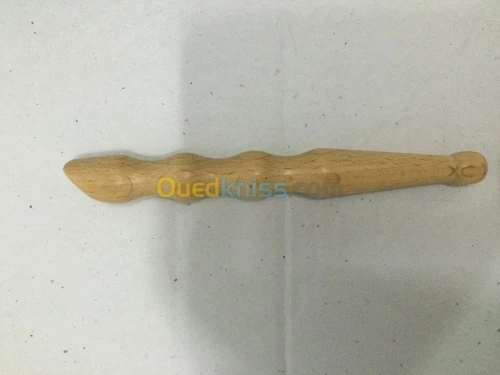 Instrument de massage "Massotigeoki" 