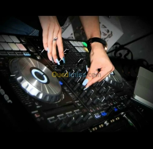 Dj Femme et Caméra woman 