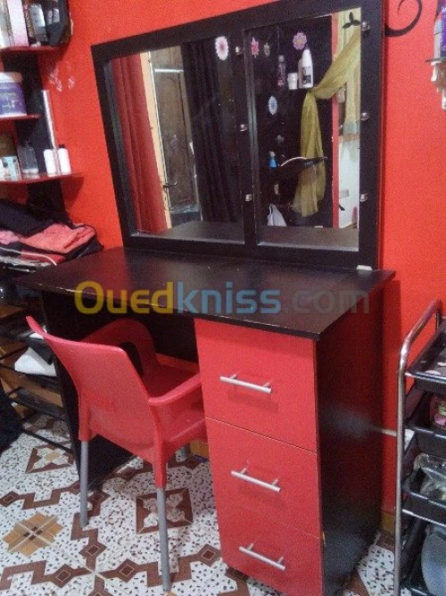 vend 2 postes de travaille 