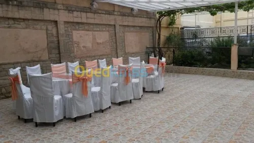 Salle de dîner et de réception