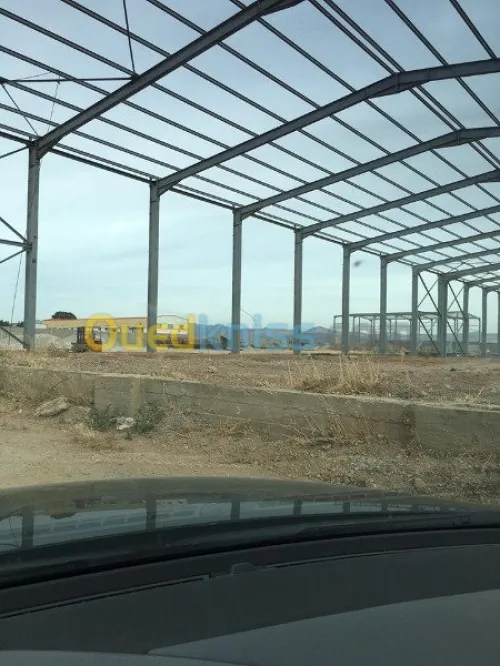 Hangar 