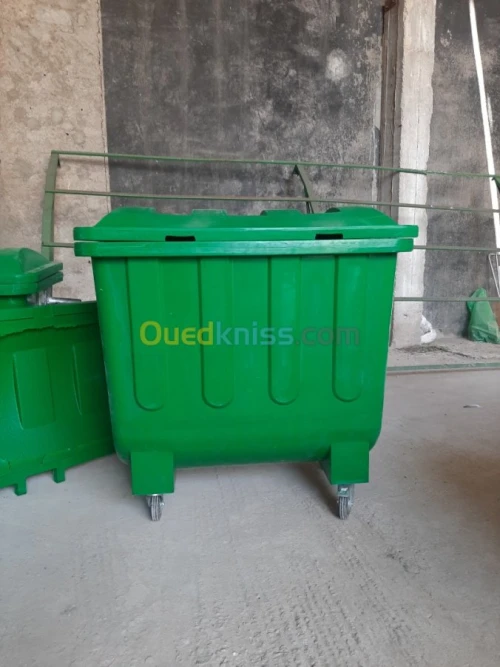  bac ordure plastique 660l240l 770lt