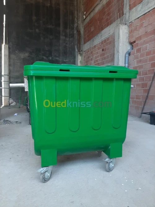  bac ordure plastique 660l240l 770lt