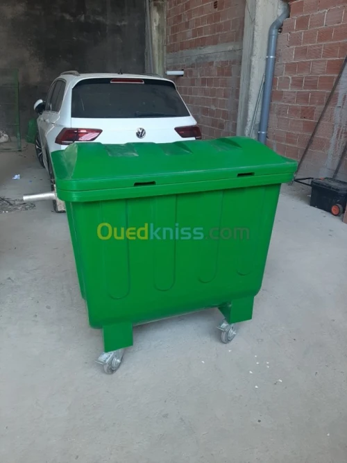  bac ordure plastique 660l240l 770lt