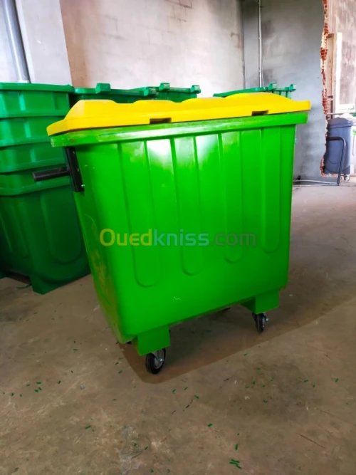  bac ordure plastique 660l240l 770lt
