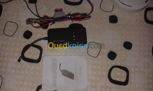 Instalation Traceurs GPS pou voiture