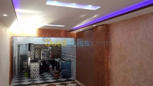 faux plafond et revêtement décoratif 