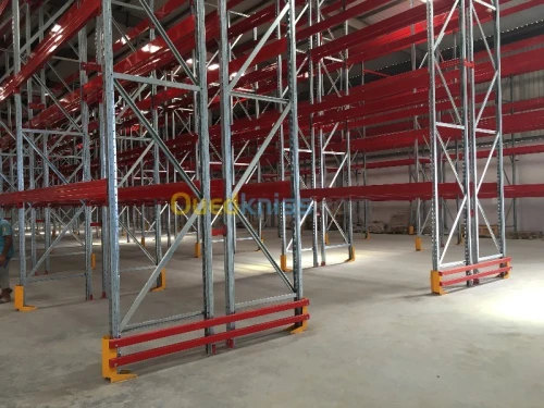 RAYONNAGES POUR  DEPOT DE LOGISTIQUE 