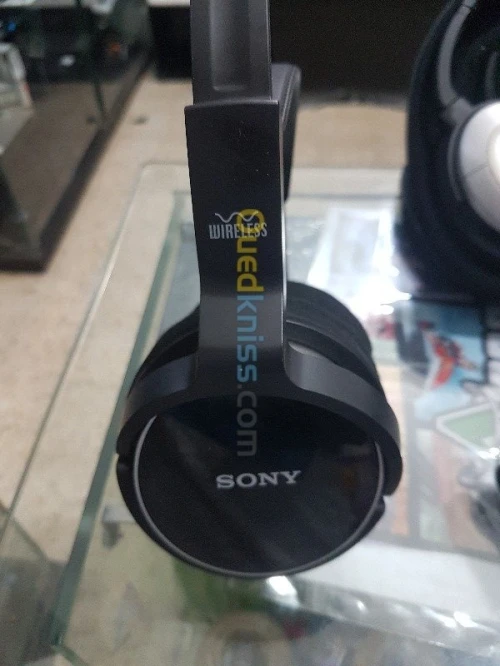 Sony-Plantronics-Beats-Jabra-Focal-Akg