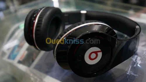 Sony-Plantronics-Beats-Jabra-Focal-Akg