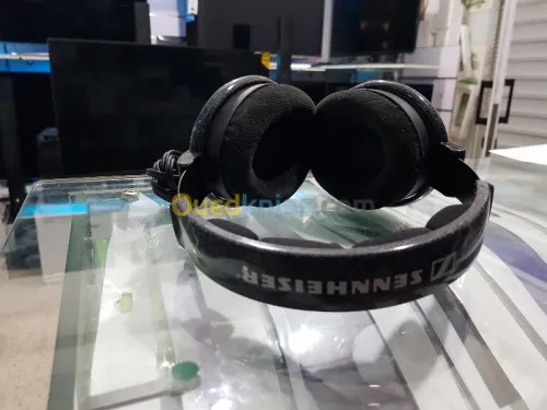 Sony-Plantronics-Beats-Jabra-Focal-Akg