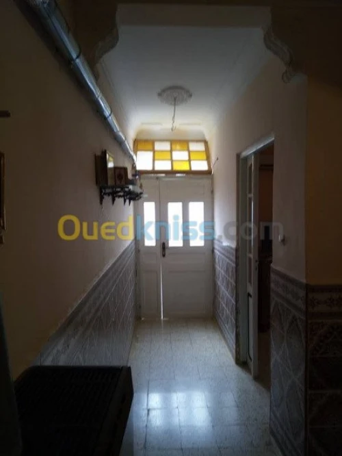 Vente Appartement F4 Mostaganem Abdelmalek ramdane