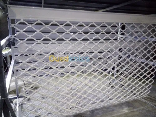Peinture époxy électrostatique au four