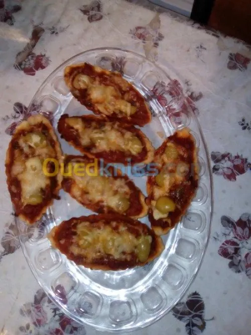 Préparatrice  des gateaux