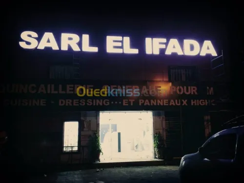 Enseigne- Texte relief  - forex - Plexiglas
