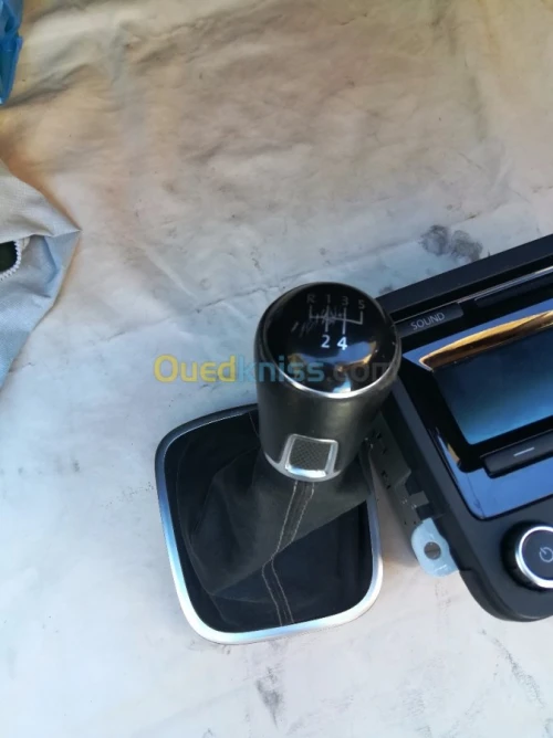   RADIO WV et cable mdi ipod Mercedes 