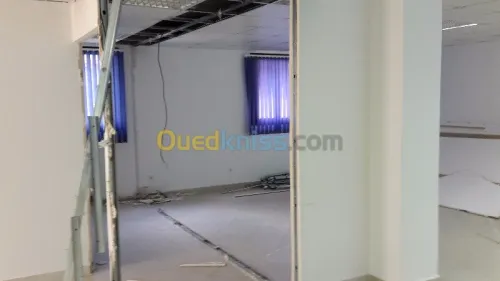  Aménagement  INT/et revetment   