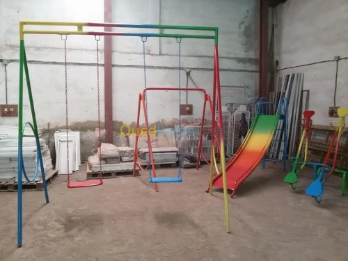 Fabrication balançoire, toboggan métallique, bascule et Jeux de Ressort