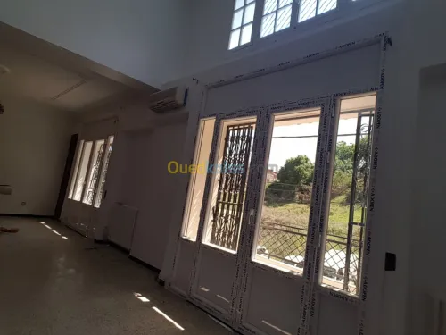 نوافذ ..أبواب.. كبائن الحمامات الزجاجي