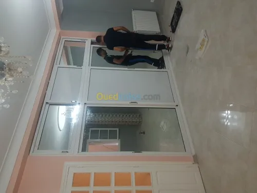 نوافذ ..أبواب.. كبائن الحمامات الزجاجي
