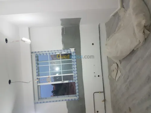 نوافذ ..أبواب.. كبائن الحمامات الزجاجي