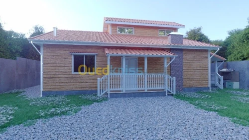 FABRICATION DE CHALETS EN BOIS ROUGE