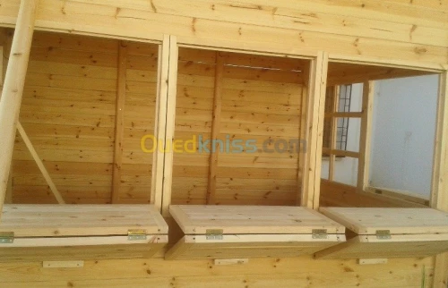 FABRICATION DE CHALETS EN BOIS ROUGE